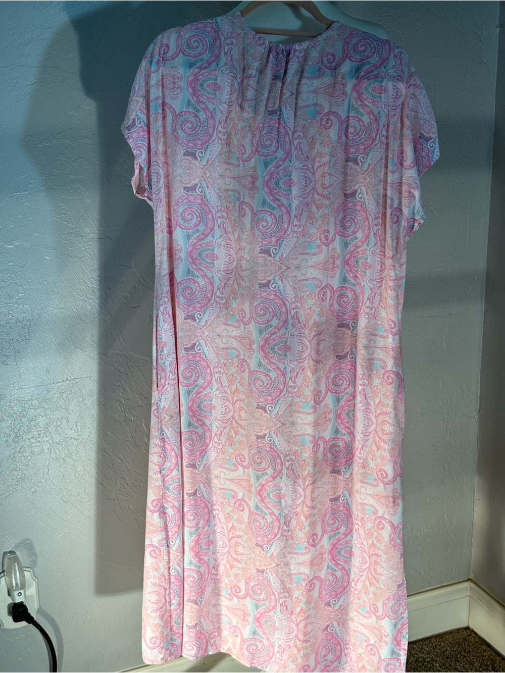 Miss Elaine Pink Paisley Lounge Maxi. Women.